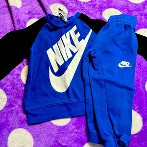 Nike sweat outfit